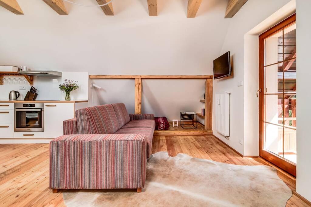 Apartment Ski, Hike & Bike *